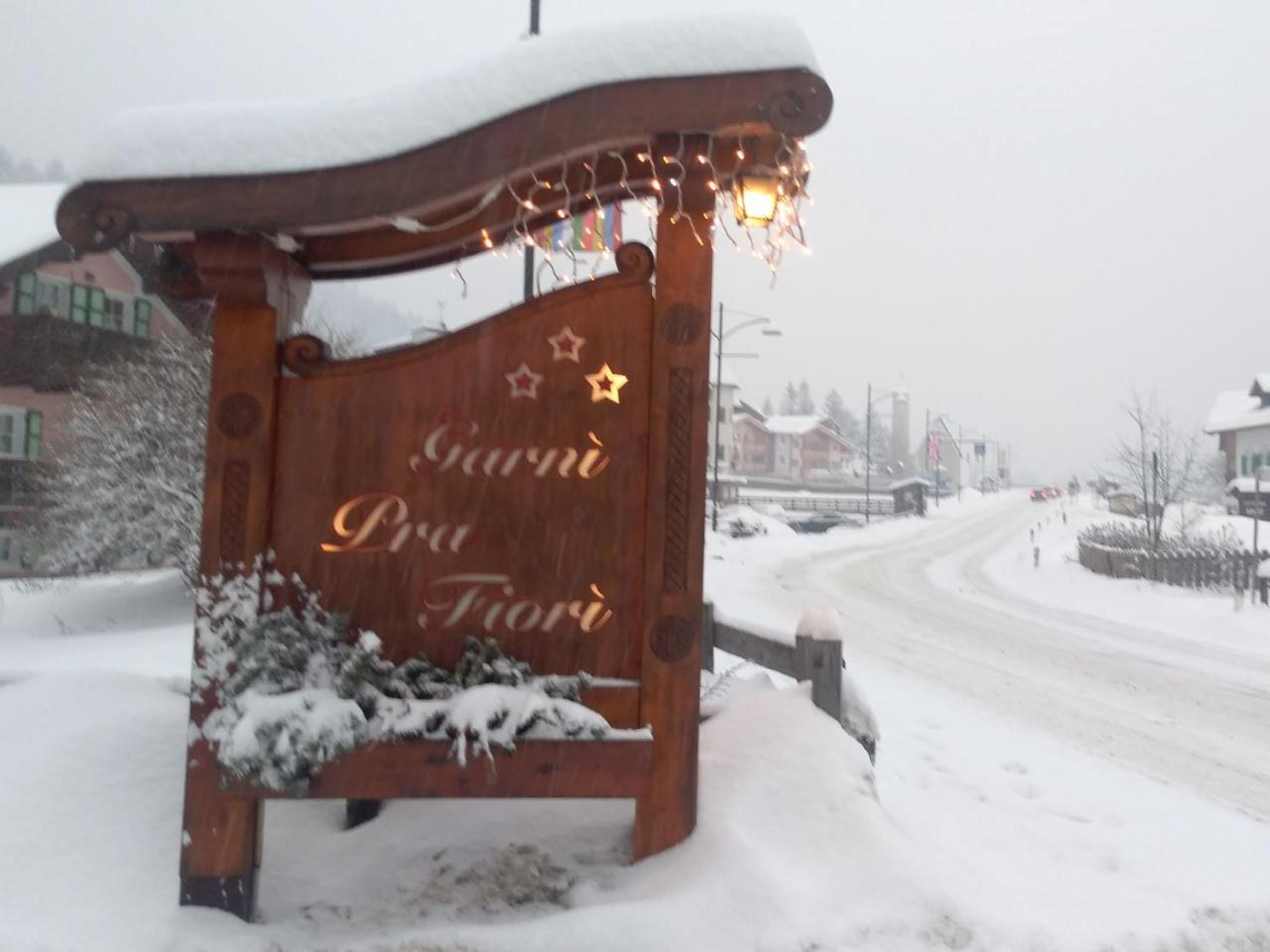 Garni Pra Fiori Hotel Campitello di Fassa Bagian luar foto